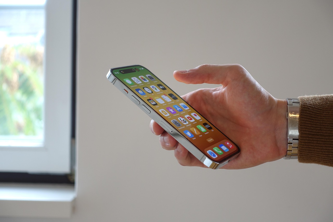 iphone, smartphone, iphone 14, iphone 14 pro, phone, cellphone, mobile phone, technology, iphone 14, iphone 14, iphone 14, iphone 14, iphone 14